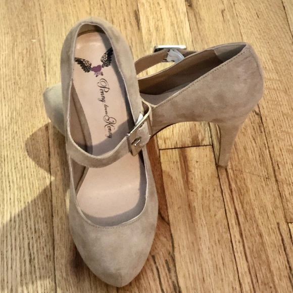 Penny loves Kenny Heels | Tan Suede | US 7 Woman - Picture 8 of 9